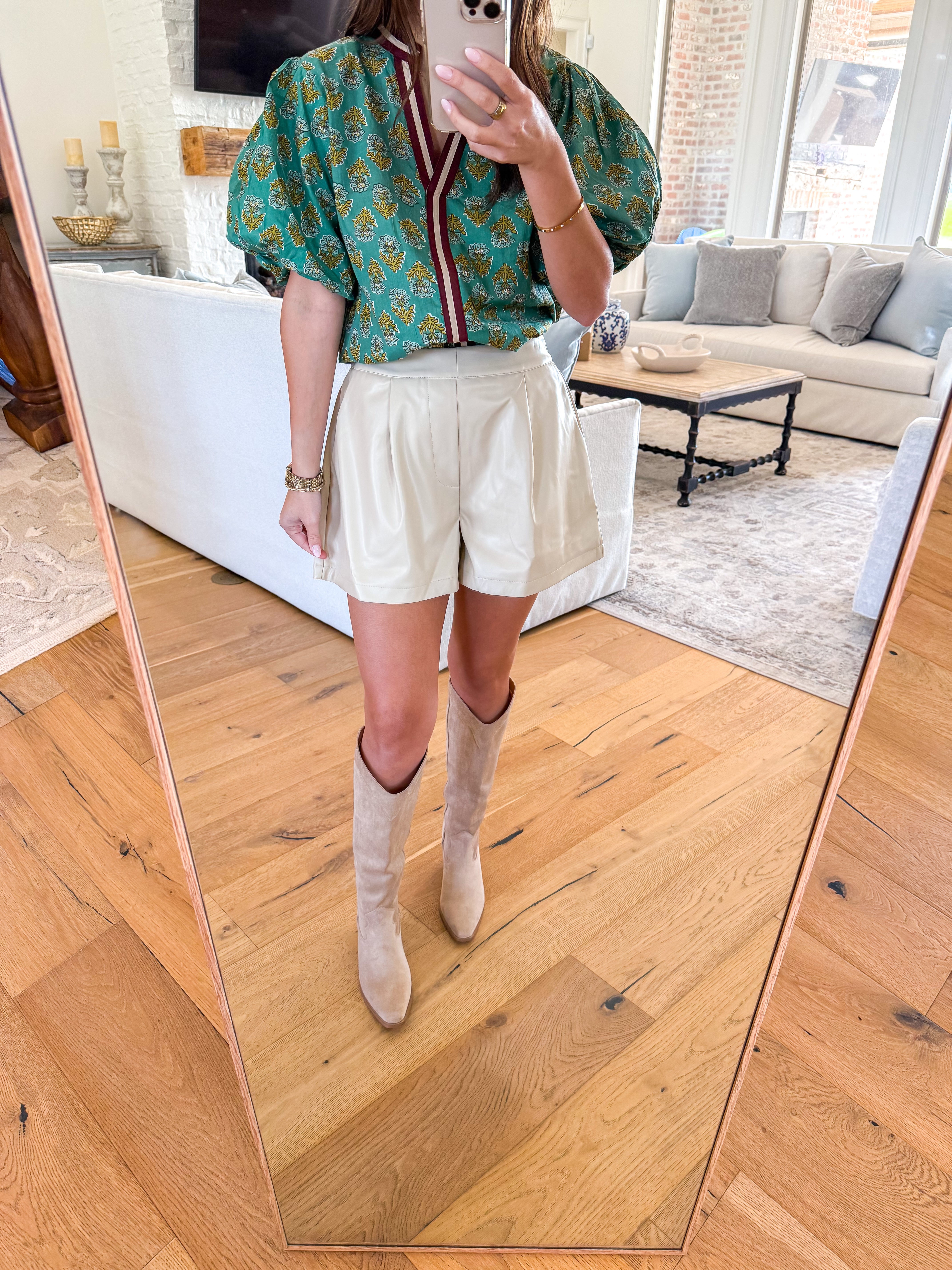 Soren Vegan Leather Shorts Cream