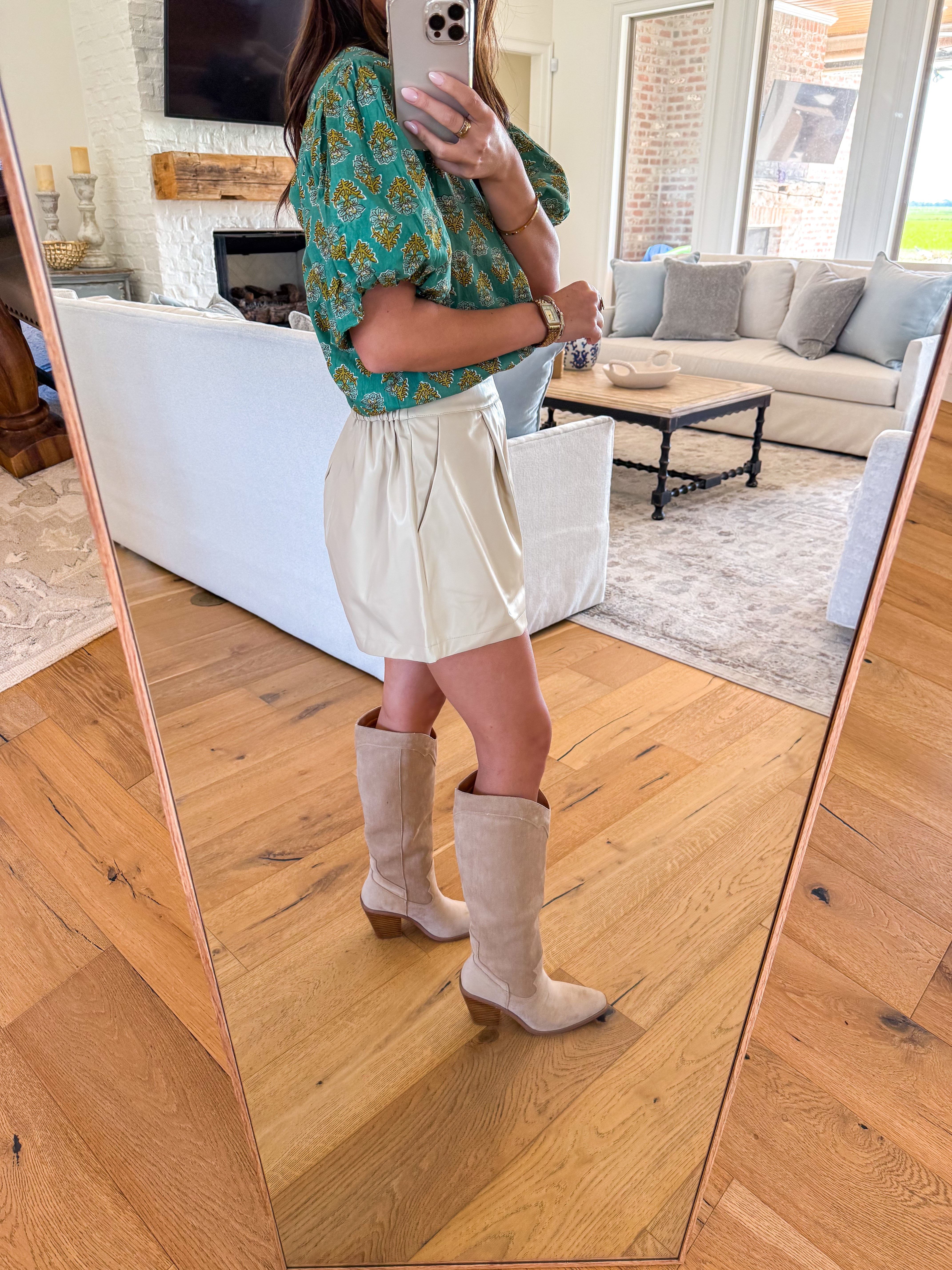 Soren Vegan Leather Shorts Cream