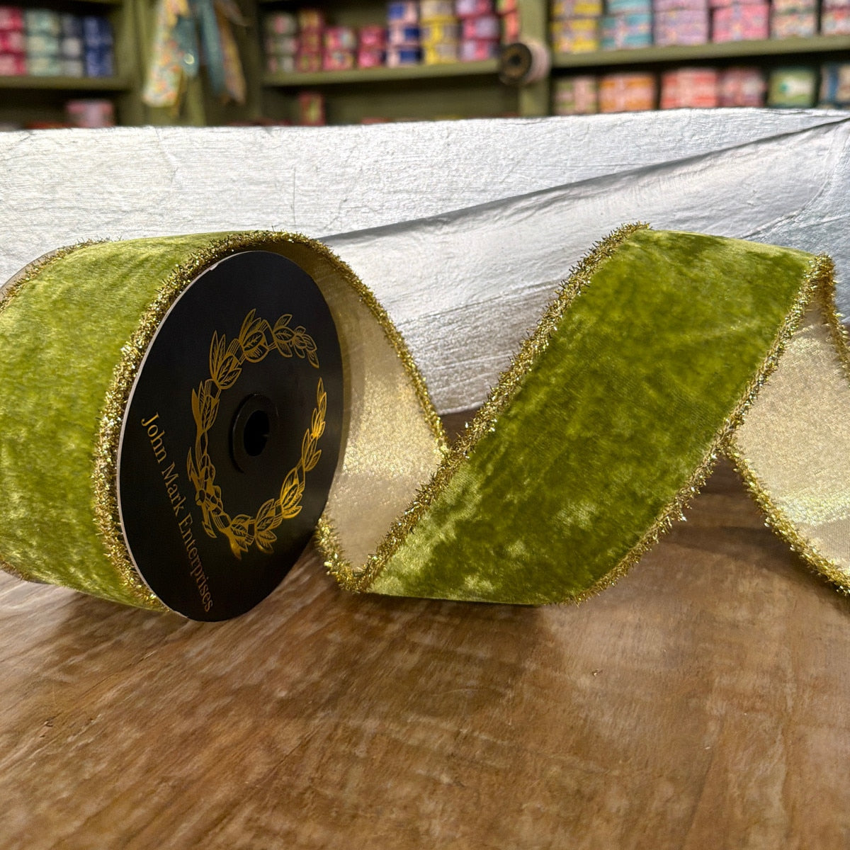 John Mark Ribbon Velvet Metallic Dupion DBL Fused Tinsel Edge Apple-2.5x10yd