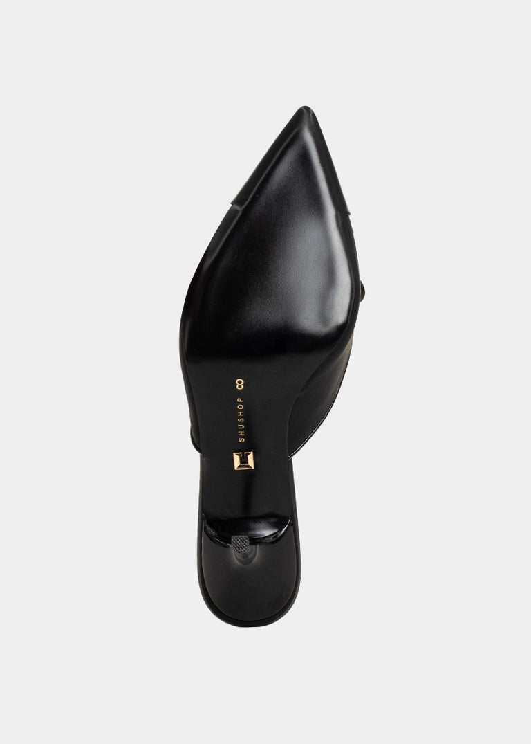 Naomi Black Heel