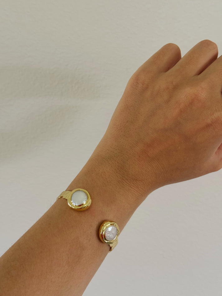 Milan Freshwater Pearl Bangle